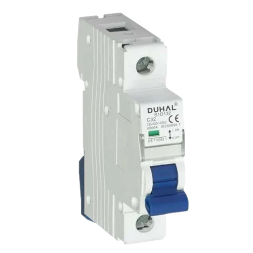 Thiết bị đóng cắt MCB 1P dòng cắt 400V - 6kA S1D106 Duhal